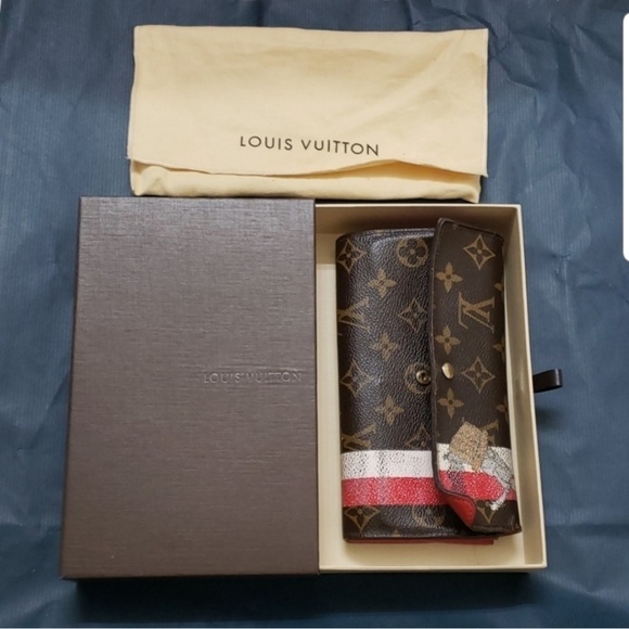 Louis Vuitton Handbags - Louis vuitton Wallet (Update Pic)